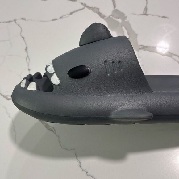 Men’s Women's Unisex Non Slip Grey Shark Slip On Slides - Picture 8 of 15